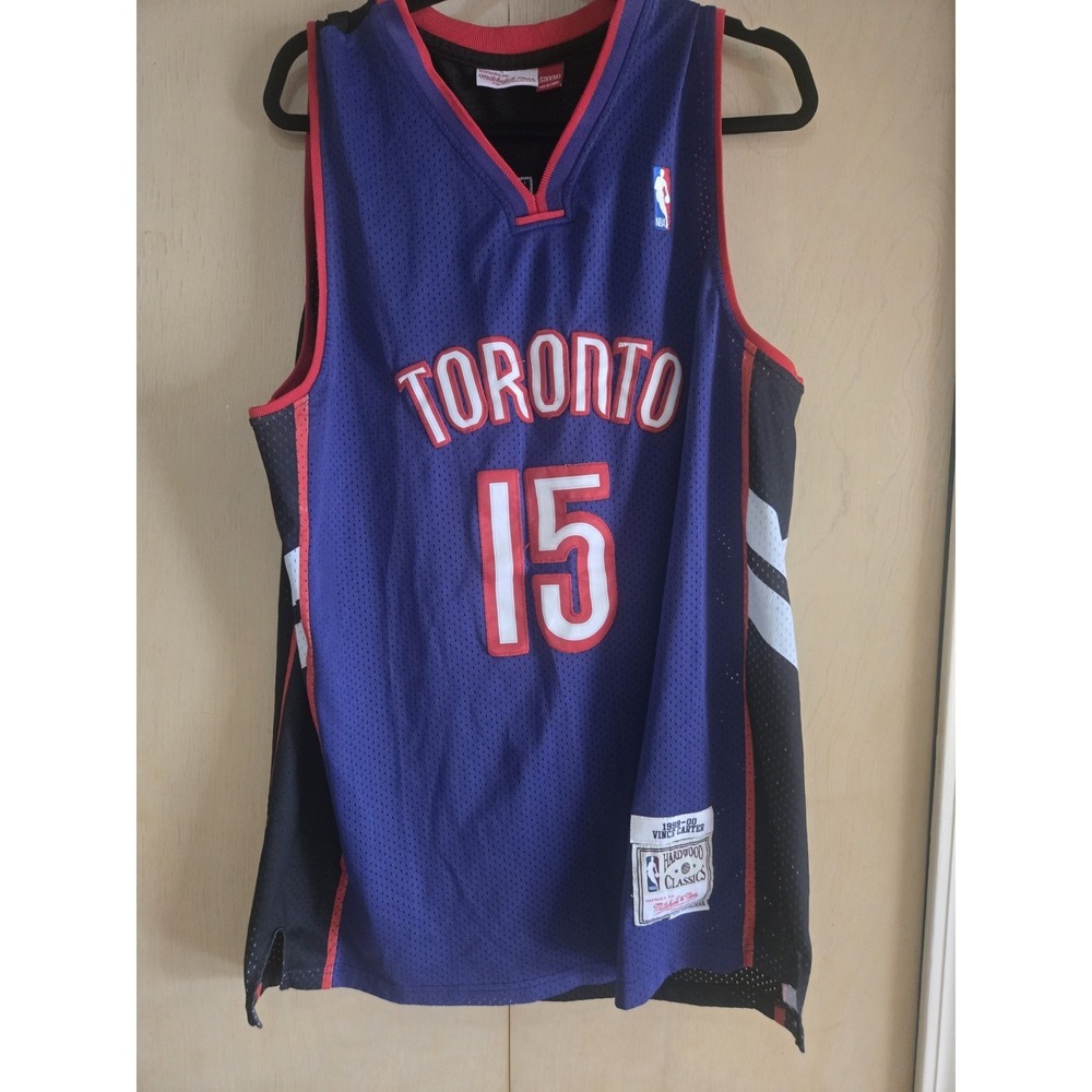 Mitchell & Ness Vince Carter #15 Toronto Raptors 1999-00 Hardwood Classics...